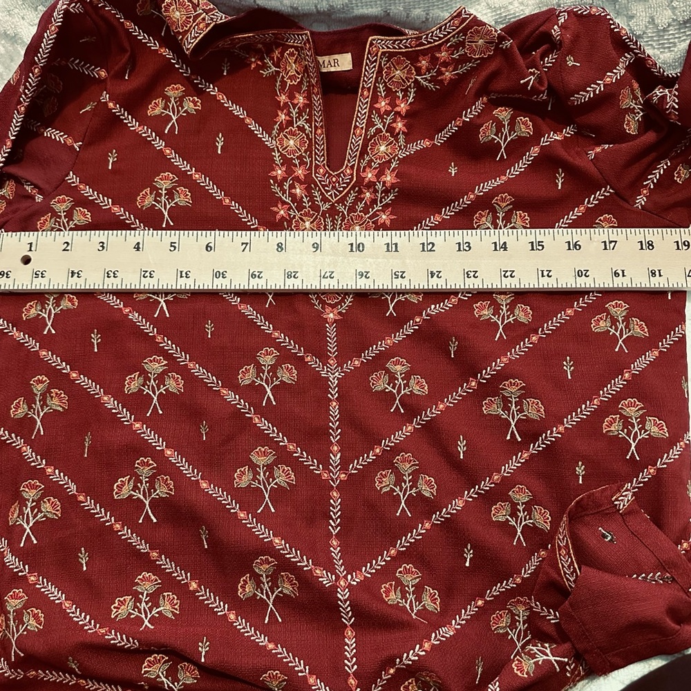 Ritu Kumar | Top | Ritu Kumar Embroidered Kurta - Picture 7 of 11